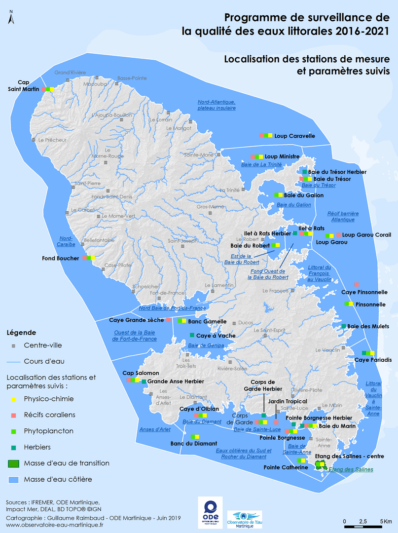 Carte des stations de suivi environnemental des eaux littorales en Martinique